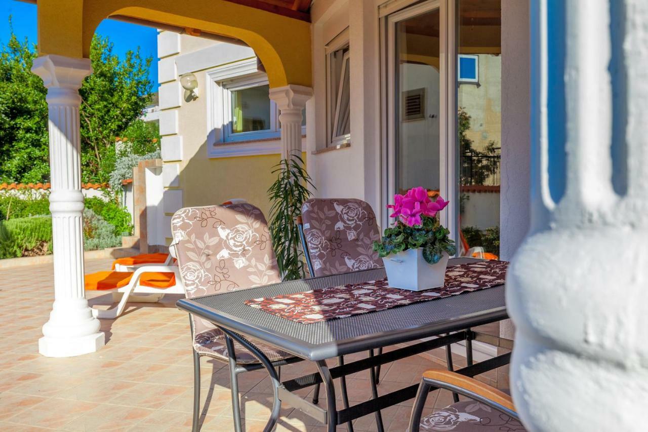 Apartments Lulic Криквеница Екстериор снимка