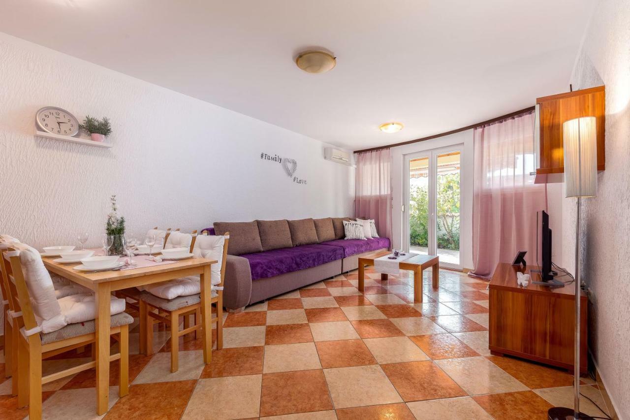 Apartments Lulic Криквеница Екстериор снимка