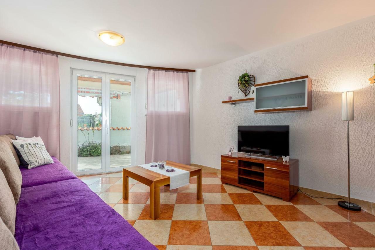 Apartments Lulic Криквеница Екстериор снимка