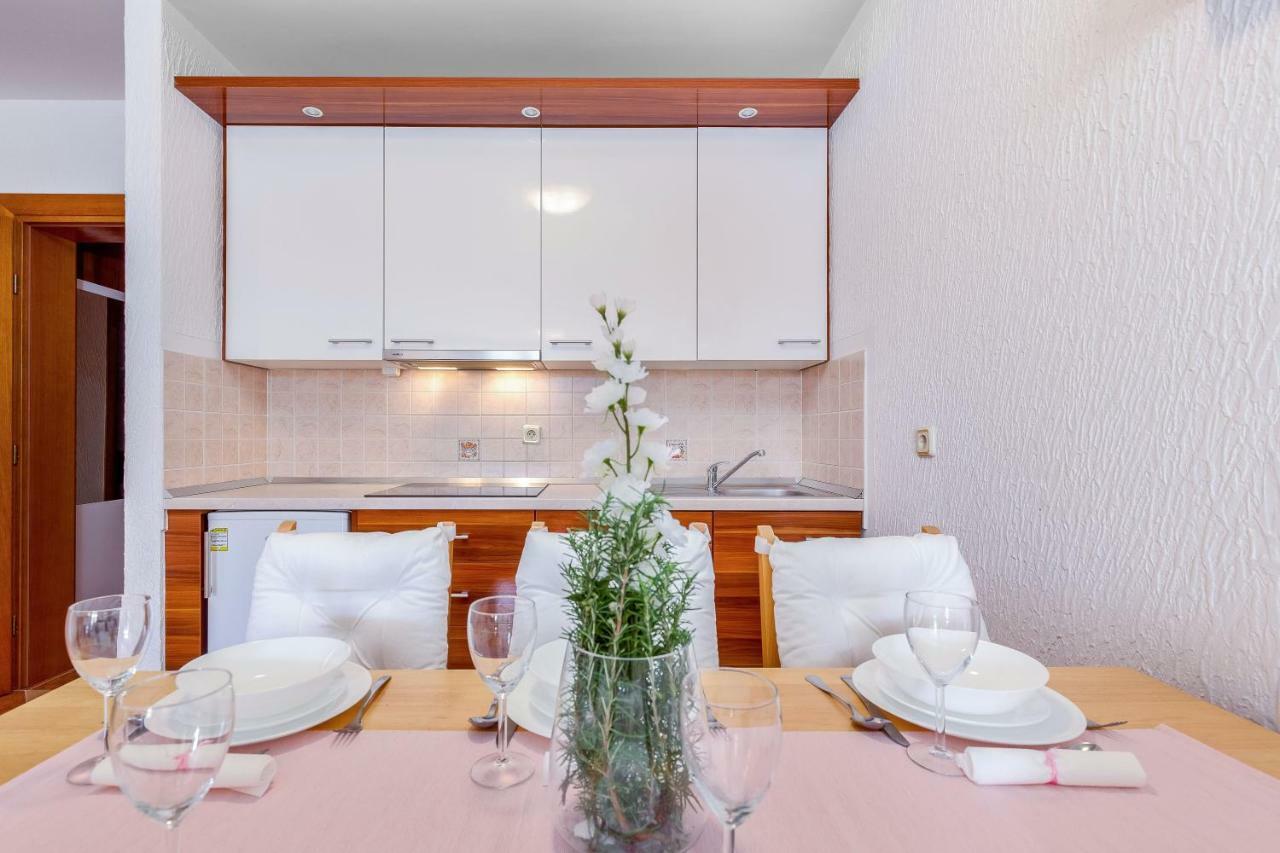 Apartments Lulic Криквеница Екстериор снимка